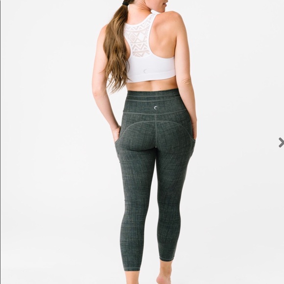 zyia luxe leggings sizing
